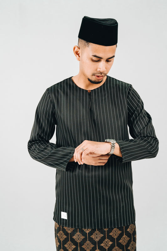 Black Stripes Kurung
